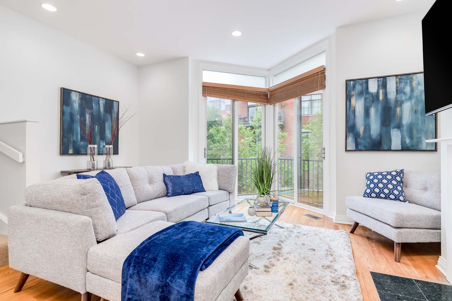 Standard home cleaning in a Chicago living room